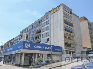 Pronájem kanceláře, Praha - Smíchov, U Demartinky, 106 m2