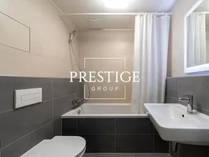 Pronájem bytu 2+kk, Praha - Karlín, Nekvasilova, 67 m2