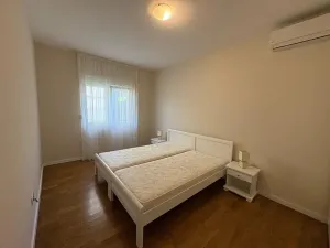 Prodej bytu 3+kk, Herceg Novi, Černá Hora, 89 m2