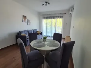 Prodej bytu 2+kk, Dobrá Voda, Černá Hora, 38 m2