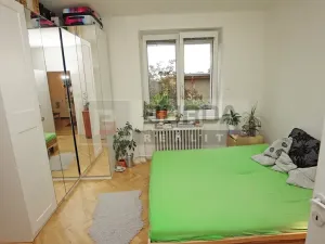 Pronájem bytu 2+1, Praha - Hloubětín, Zelenečská, 50 m2