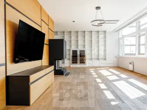 Prodej bytu 6+kk a větší, Praha - Břevnov, Kukulova, 230 m2
