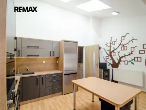 Pronájem bytu 2+kk, Jevíčko, Palackého nám., 76 m2
