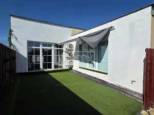 Pronájem komerční nemovitosti, Pardubice, Štrossova, 205 m2