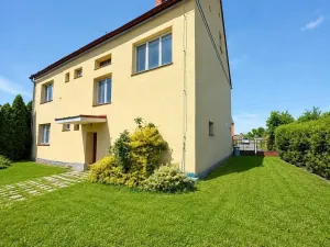 Prodej rodinného domu, Bernartice, 320 m2