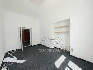 Pronájem kanceláře, České Budějovice, Kanovnická, 210 m2