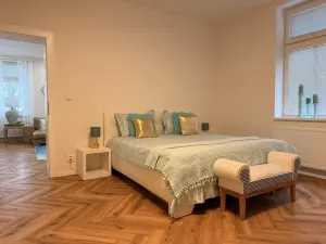 Prodej bytu 4+1, Děčín, Husovo nám., 156 m2