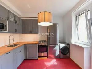 Pronájem bytu 2+1, Praha - Dejvice, Koulova, 72 m2