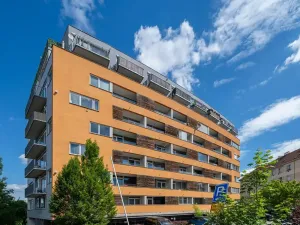 Prodej bytu 2+kk, Praha - Vysočany, Skloněná, 74 m2