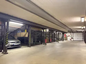 Pronájem garáže, Brno, Rerychova, 15 m2