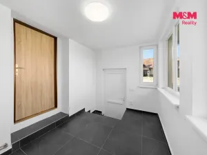 Prodej rodinného domu, Blšany u Loun, 400 m2