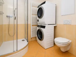 Prodej bytu 4+kk, Praha - Uhříněves, Nové náměstí, 156 m2