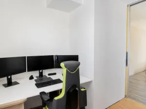Prodej bytu 4+kk, Praha - Uhříněves, Nové náměstí, 156 m2