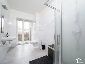 Pronájem bytu 2+kk, Pardubice - Bílé Předměstí, Bulharská, 63 m2