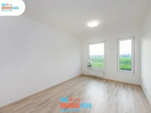 Pronájem bytu 2+kk, Praha - Lipence, Černošická, 48 m2