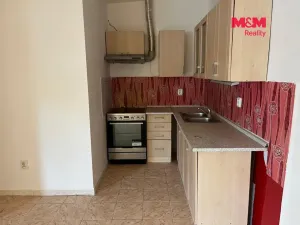 Pronájem bytu 2+kk, Louny, Komenského náměstí, 45 m2