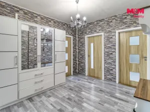 Prodej bytu 4+1, Krupka - Maršov, Karla Čapka, 93 m2
