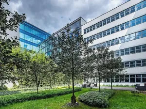 Pronájem kanceláře, Praha - Smíchov, Radlická, 1000 m2