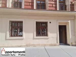 Pronájem obchodního prostoru, Praha - Vinohrady, Šafaříkova, 66 m2