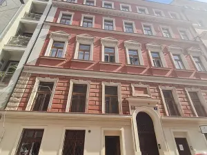 Pronájem obchodního prostoru, Praha - Vinohrady, Šafaříkova, 66 m2
