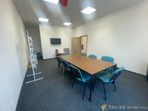 Pronájem kanceláře, Nymburk, Za Žoskou, 14 m2