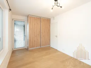 Pronájem bytu 3+kk, Praha - Braník, Skálové, 88 m2