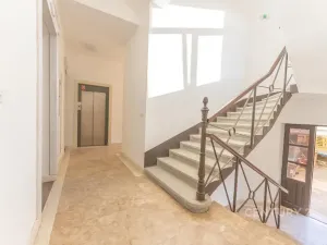 Pronájem bytu 1+kk, Praha - Vinohrady, Perunova, 22 m2