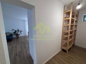 Prodej rodinného domu, Lužany, 156 m2