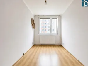 Pronájem bytu 4+1, Praha, U pramene, 91 m2