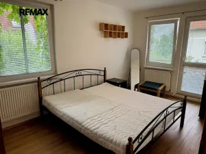 Pronájem bytu 2+1, Nupaky, K Parku, 66 m2