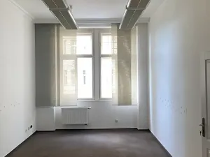 Pronájem kanceláře, Praha - Vinohrady, Chrudimská, 108 m2