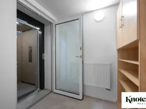Pronájem bytu 6+kk a větší, Brno, Štefánikova, 400 m2