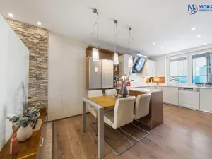 Prodej bytu 3+1, Olomouc, Voskovcova, 94 m2