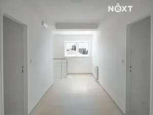 Prodej bytu 1+kk, Praha - Kyje, Vajgarská, 17 m2