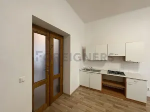Pronájem bytu 1+1, Pardubice, Hronovická, 37 m2