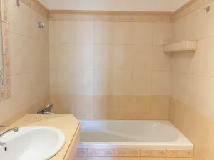 Pronájem bytu 3+1, Praha - Hlubočepy, Gabinova, 79 m2
