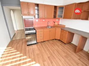 Pronájem bytu 2+1, Hroznětín, Sídliště, 60 m2