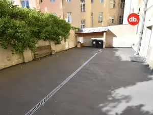 Prodej bytu 1+1, Karlovy Vary, Zeyerova, 35 m2