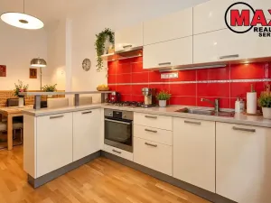 Prodej bytu 2+1, Praha - Smíchov, U Santošky, 70 m2