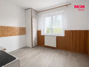 Prodej bytu 3+1, Dobev - Stará Dobev, 73 m2