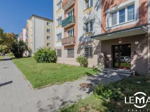Prodej bytu 3+1, Olomouc, tř. Svornosti, 61 m2