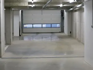 Pronájem garážového stání, Brno, Mlýnská, 15 m2