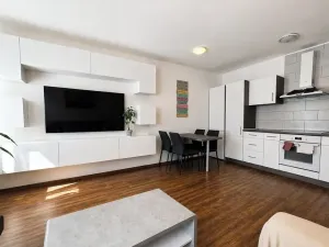 Pronájem bytu 3+kk, Tlučná, 56 m2