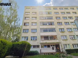 Prodej bytu 3+1, Pardubice - Polabiny, Varšavská, 69 m2