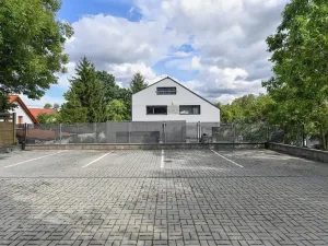 Prodej rodinného domu, Praha - Benice, Na koupaliště, 144 m2
