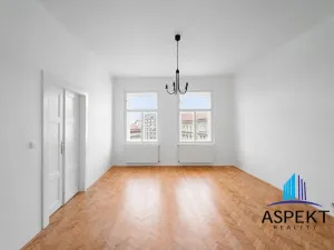 Pronájem bytu 2+1, Praha - Vinohrady, Jana Masaryka, 70 m2