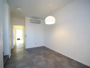 Pronájem atypického bytu, Praha - Vinohrady, Korunní, 82 m2