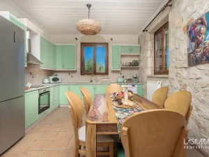 Prodej rodinného domu, Ostrov Zakynthos, Zakynthos, Vanato, Řecko, 262 m2