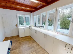 Pronájem chaty, Jevany, Ve Smrčinách, 85 m2