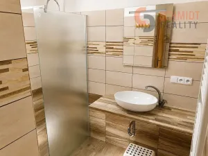 Prodej ubytování, Bavory, 323 m2